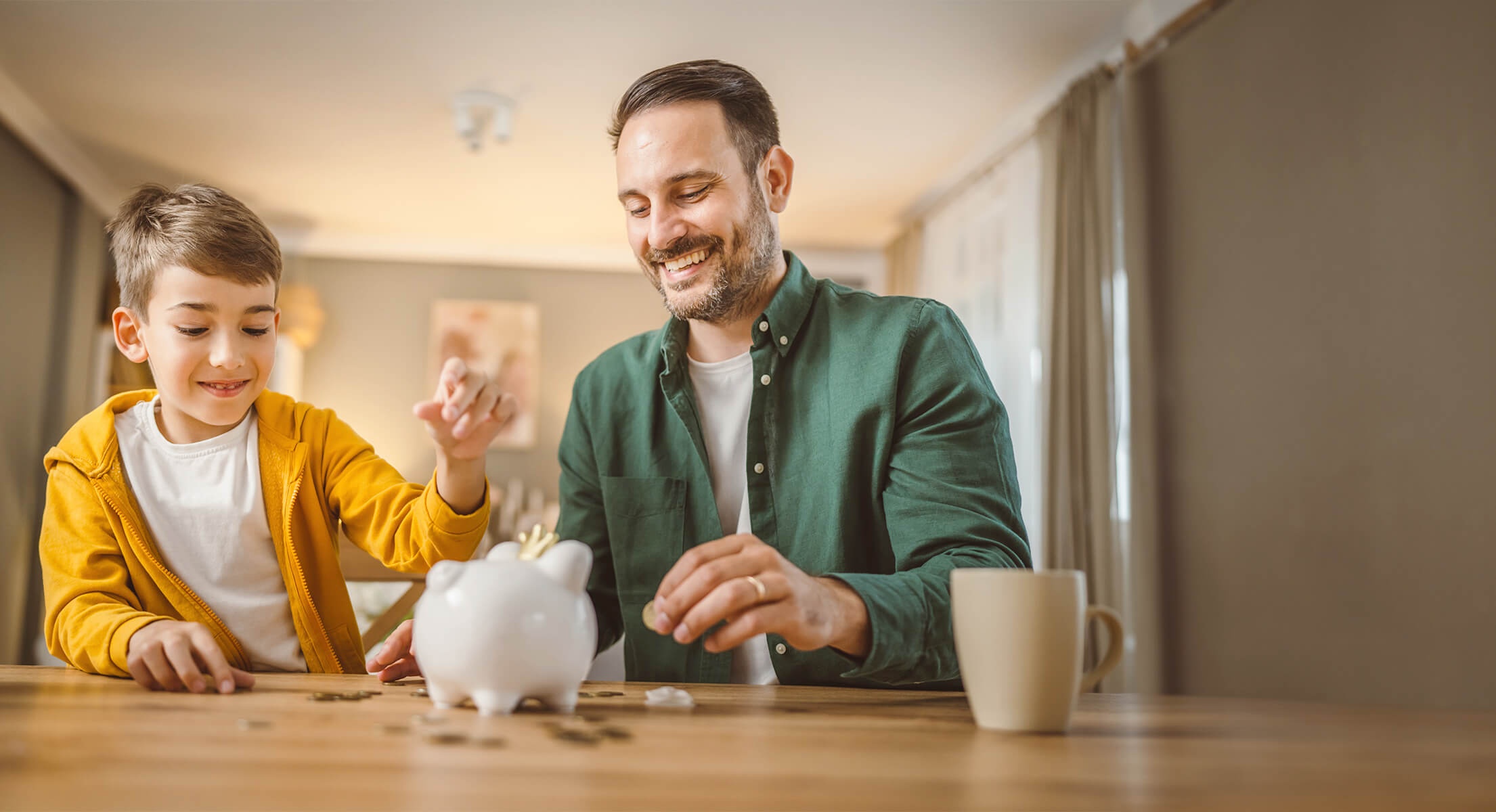 assurance-mobilier-menage-papa-et-fils-tirelire-cochon